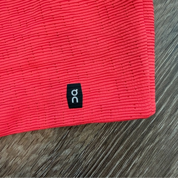 On Pace Pocket Bra - Picture 3 of 5